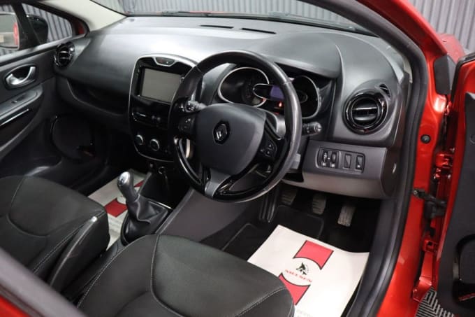 2025 Renault Clio
