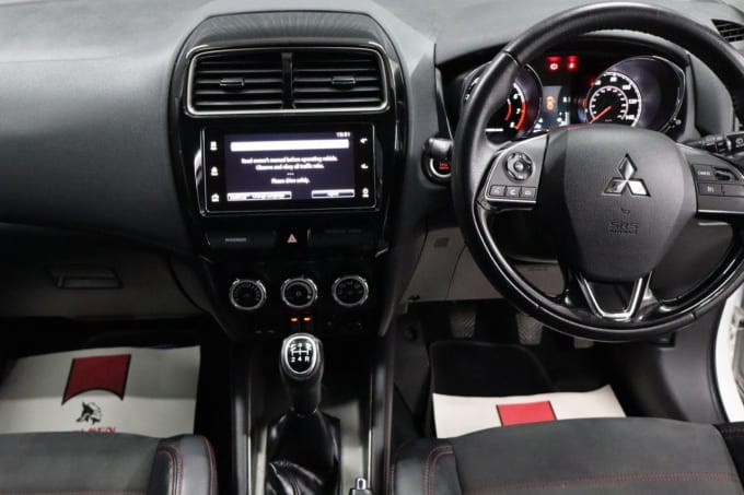 2025 Mitsubishi Asx