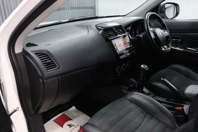 2025 Mitsubishi Asx