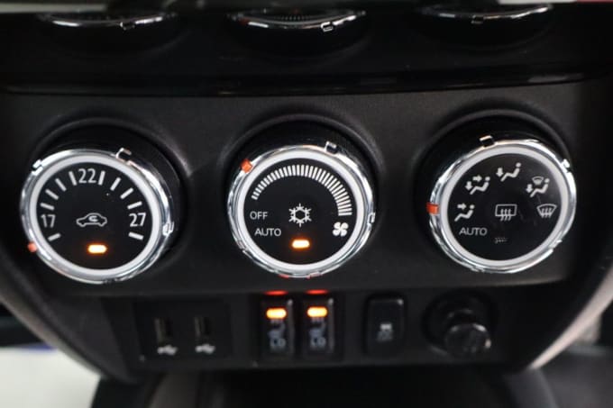 2025 Mitsubishi Asx
