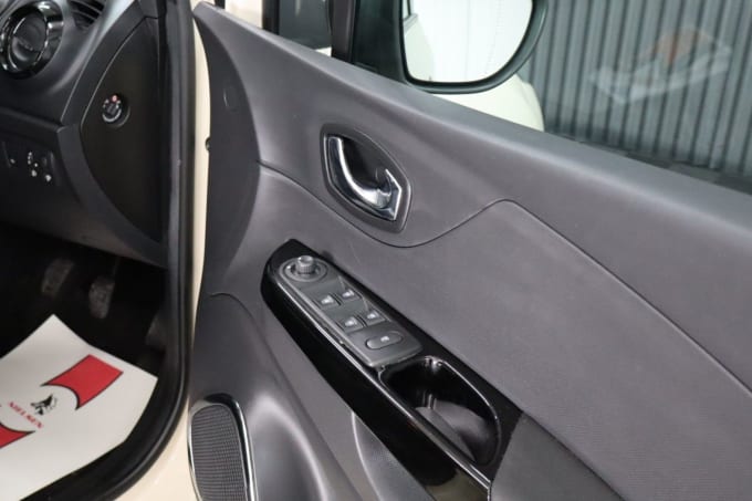 2015 Renault Captur