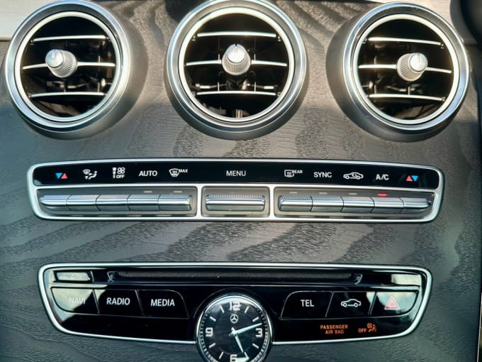 2025 Mercedes-benz C-class