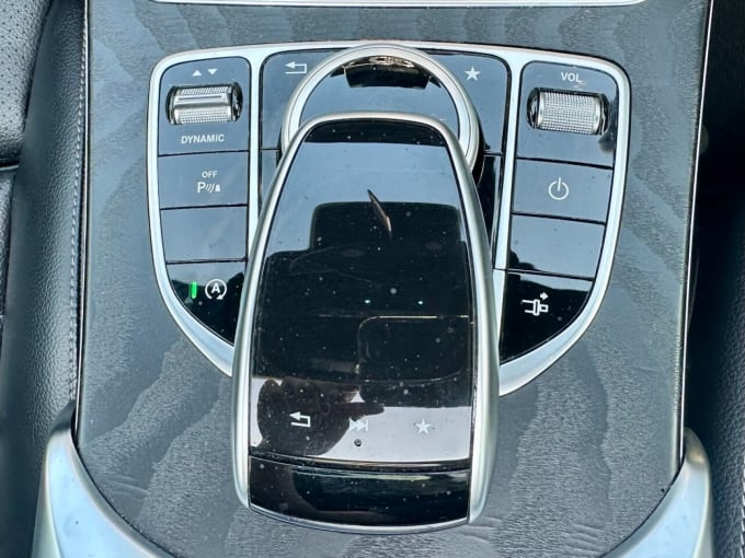 2025 Mercedes-benz C-class