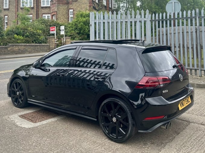 2025 Volkswagen Golf