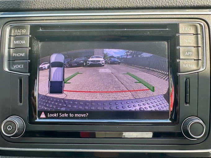 2025 Volkswagen Amarok