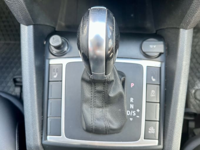 2025 Volkswagen Amarok
