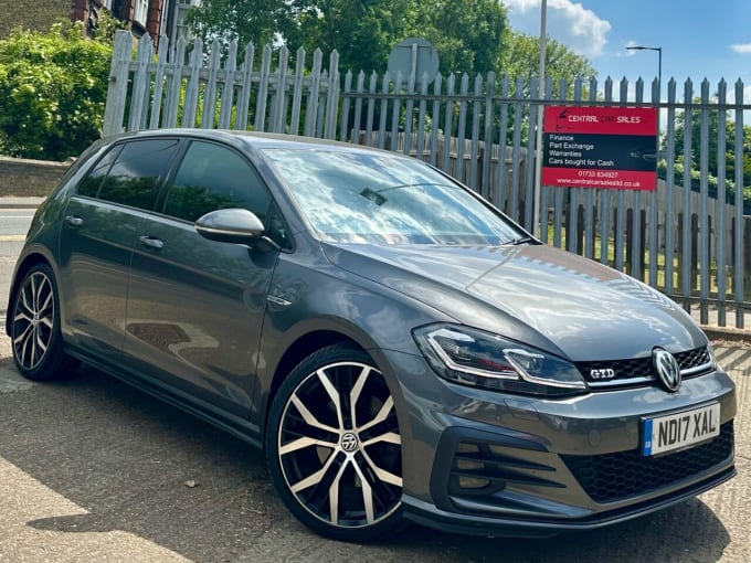 2025 Volkswagen Golf