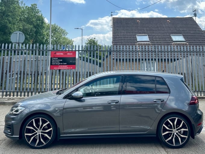 2025 Volkswagen Golf