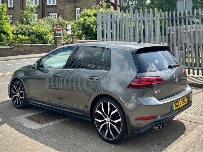 2025 Volkswagen Golf