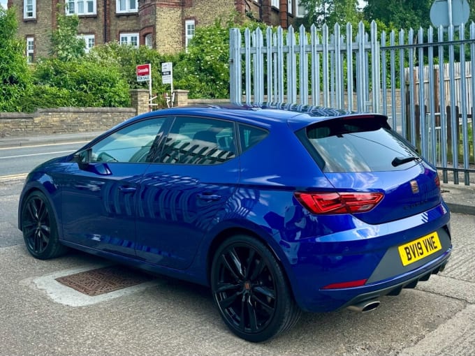 2025 Seat Leon