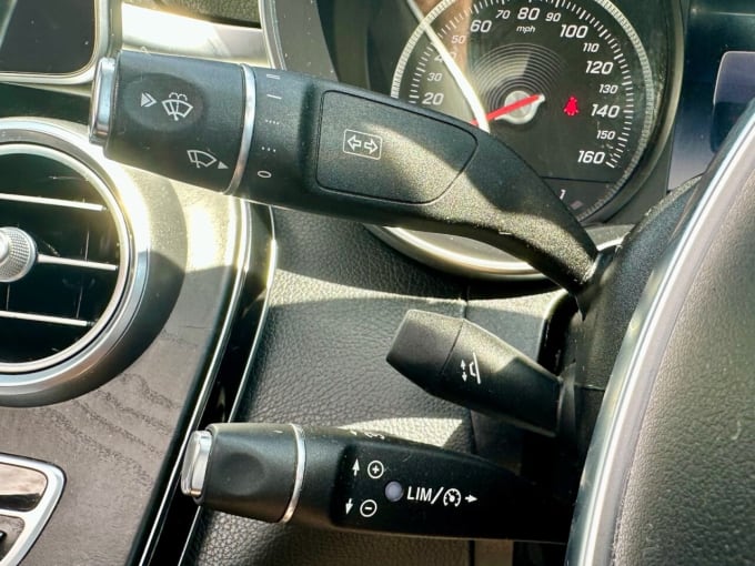 2025 Mercedes-benz C-class