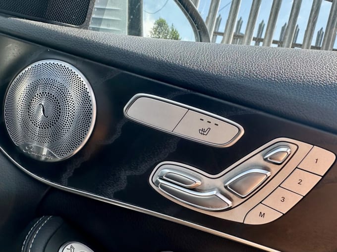 2025 Mercedes-benz C-class