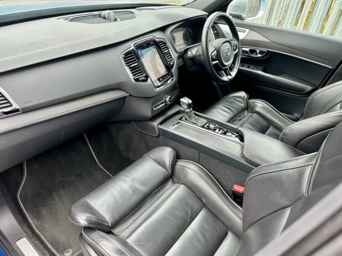 2025 Volvo Xc90