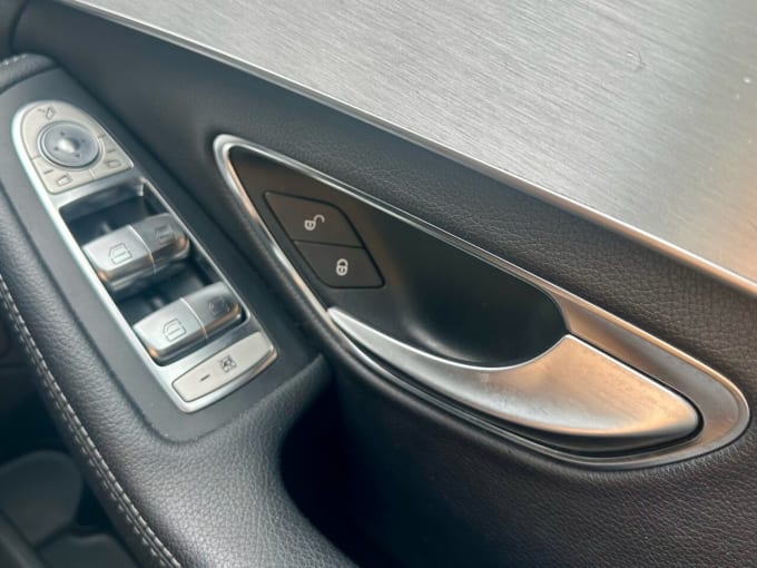 2025 Mercedes-benz C-class