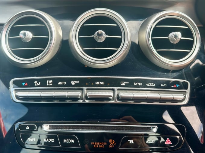2025 Mercedes-benz C-class