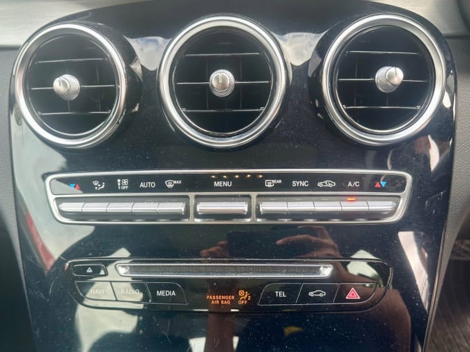 2025 Mercedes-benz C-class