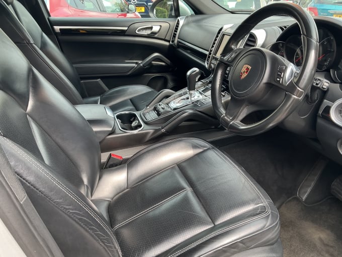 2012 Porsche Cayenne
