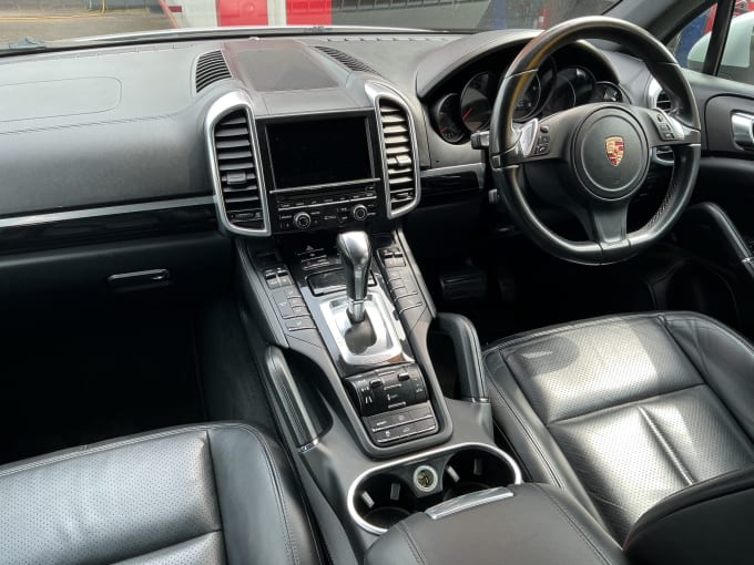 2012 Porsche Cayenne