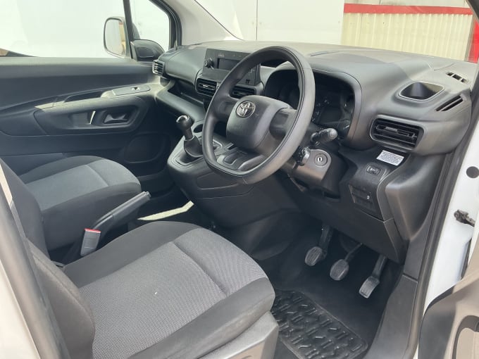 2021 Toyota Proace