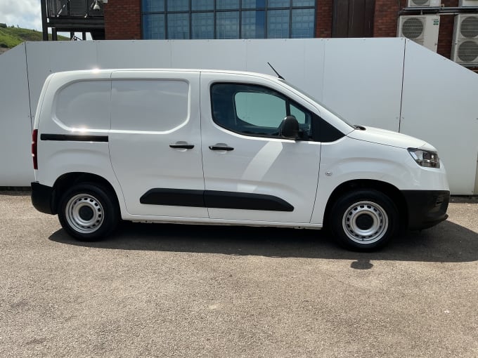2021 Toyota Proace