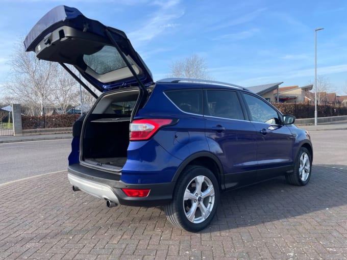 2025 Ford Kuga