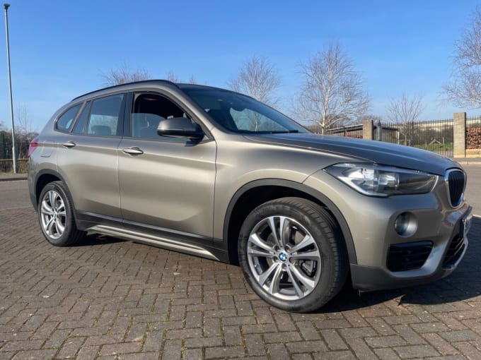 2025 BMW X1