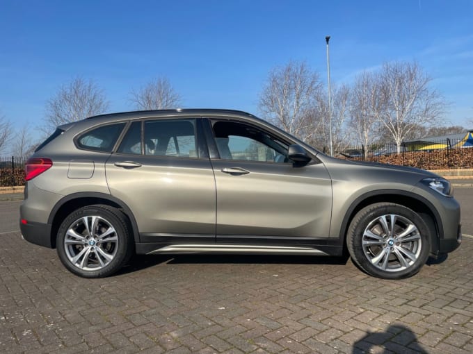 2025 BMW X1