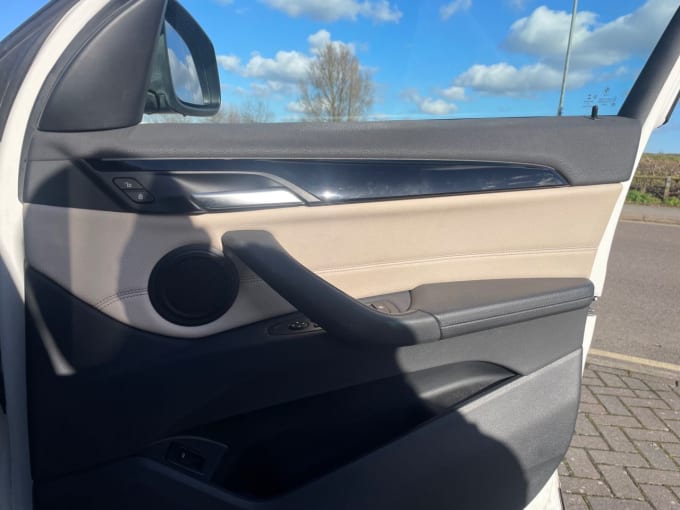 2025 BMW X1