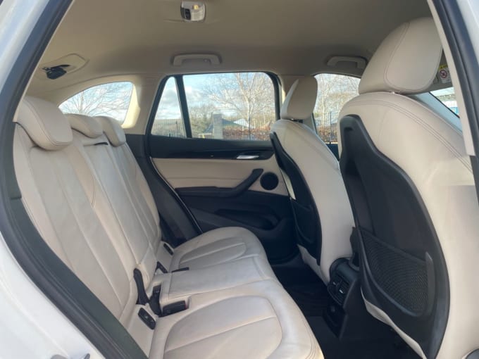 2025 BMW X1
