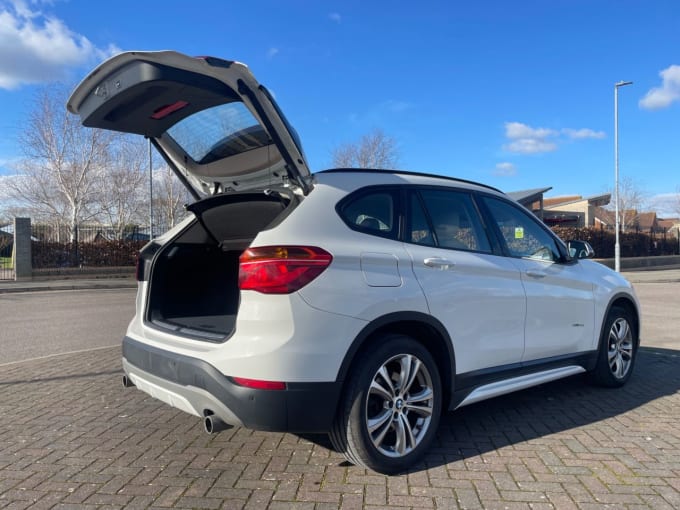 2025 BMW X1