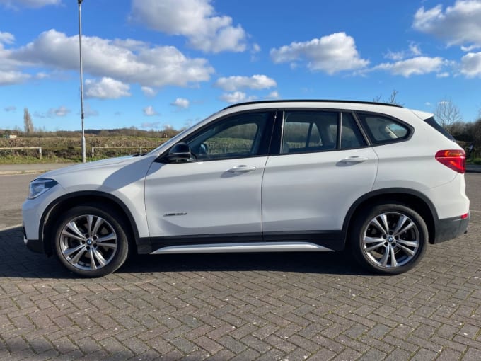 2025 BMW X1