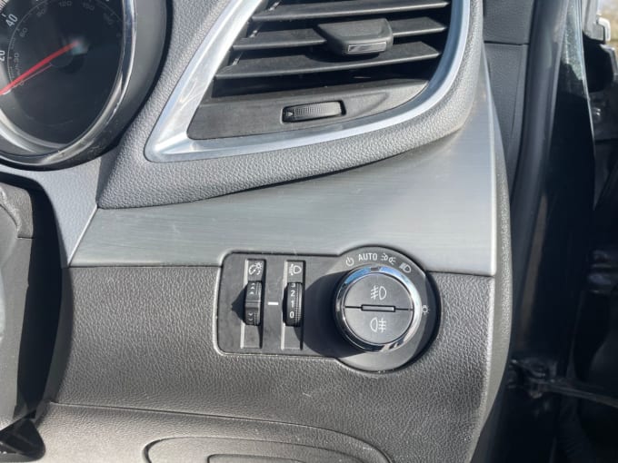 2025 Vauxhall Mokka