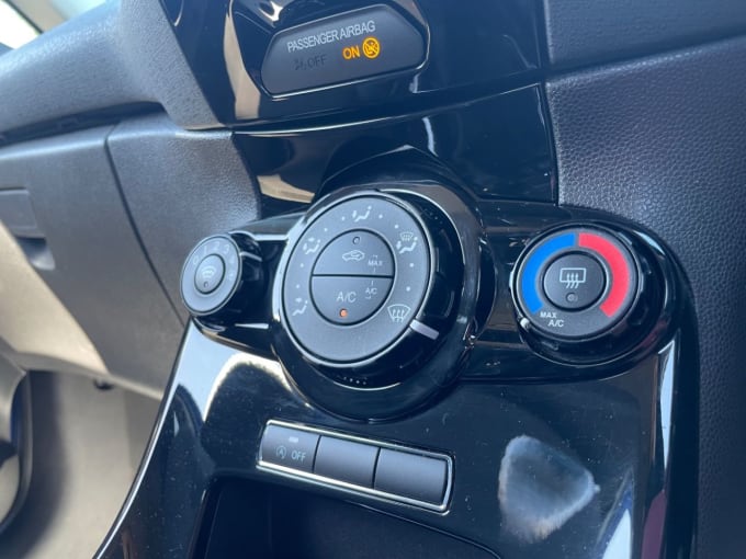 2025 Ford Fiesta