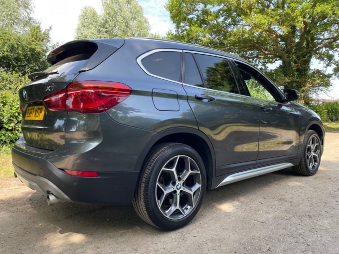2025 BMW X1