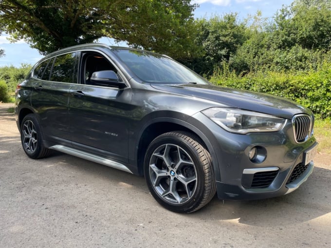 2025 BMW X1