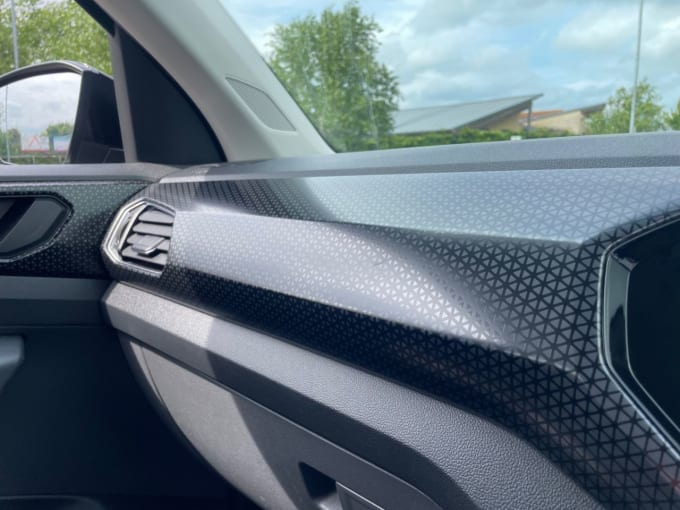 2025 Volkswagen T-cross