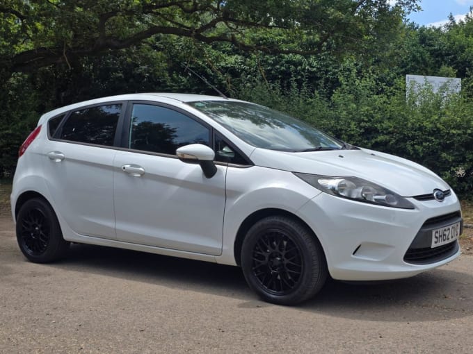 2025 Ford Fiesta
