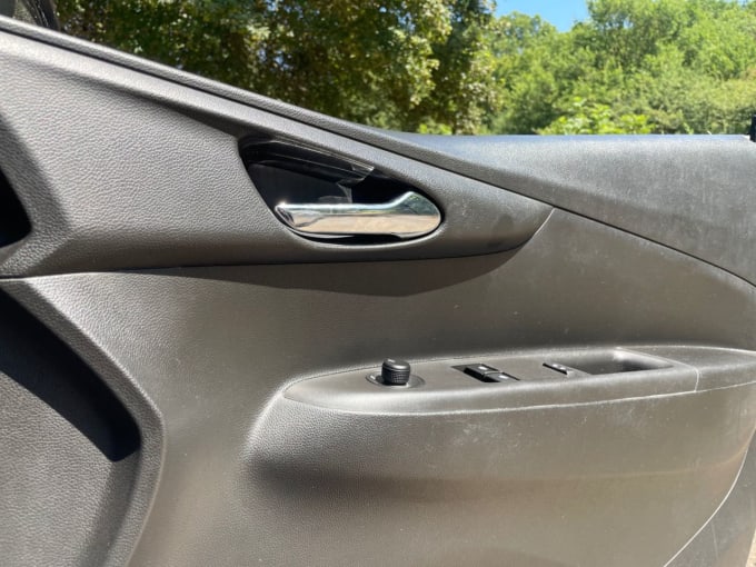 2025 Vauxhall Viva