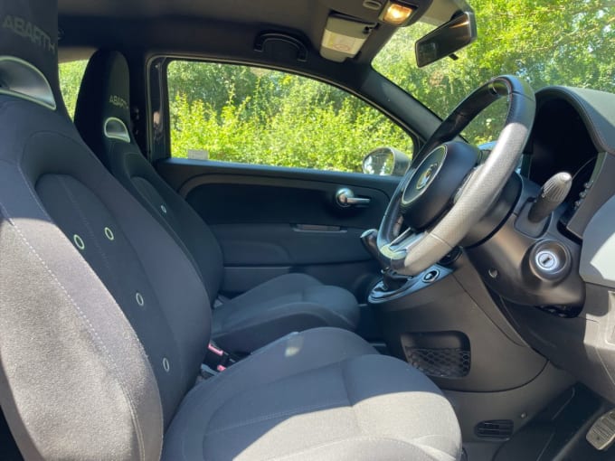 2025 Abarth 595