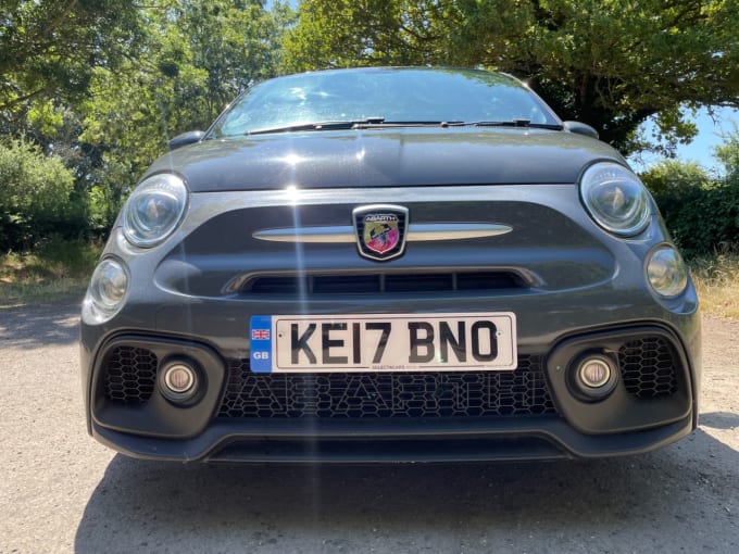 2025 Abarth 595