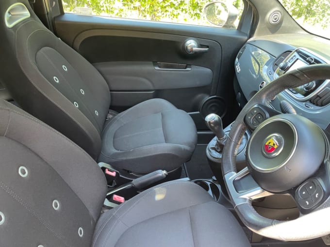 2025 Abarth 595