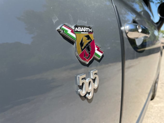 2025 Abarth 595