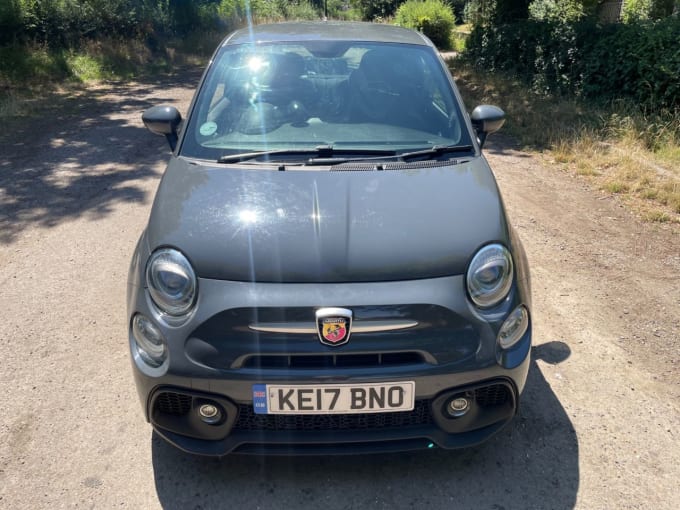 2025 Abarth 595