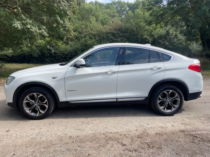 2025 BMW X4