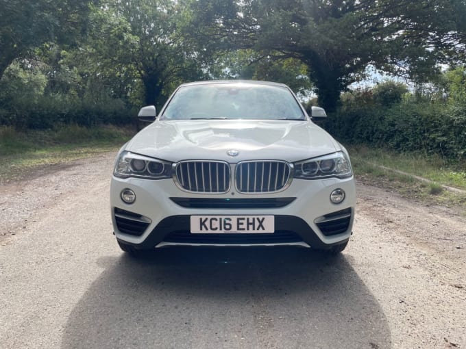 2025 BMW X4