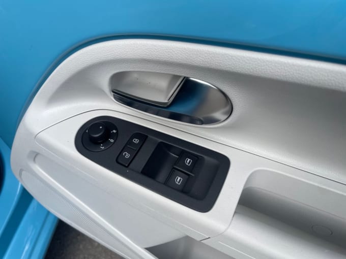 2025 Volkswagen Up!