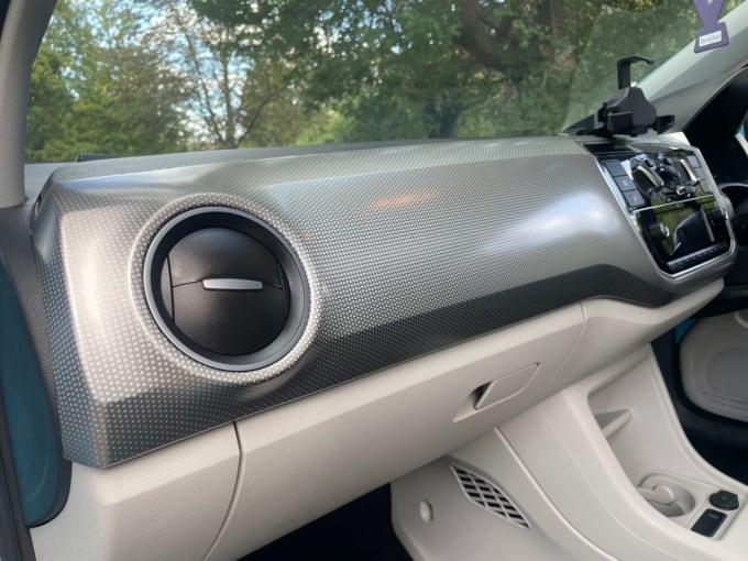 2025 Volkswagen Up!