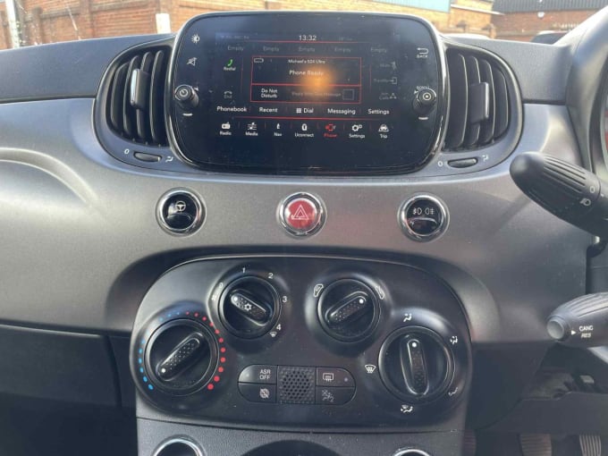 2025 Fiat 500c