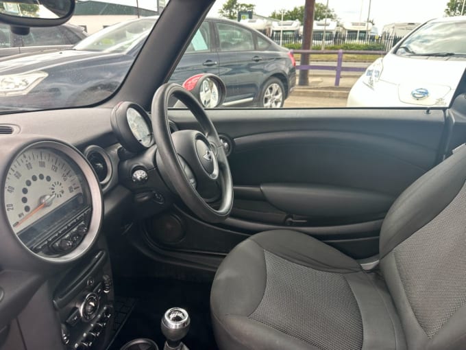 2025 Mini Convertible