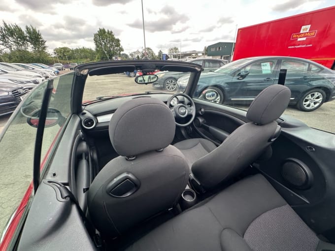 2025 Mini Convertible
